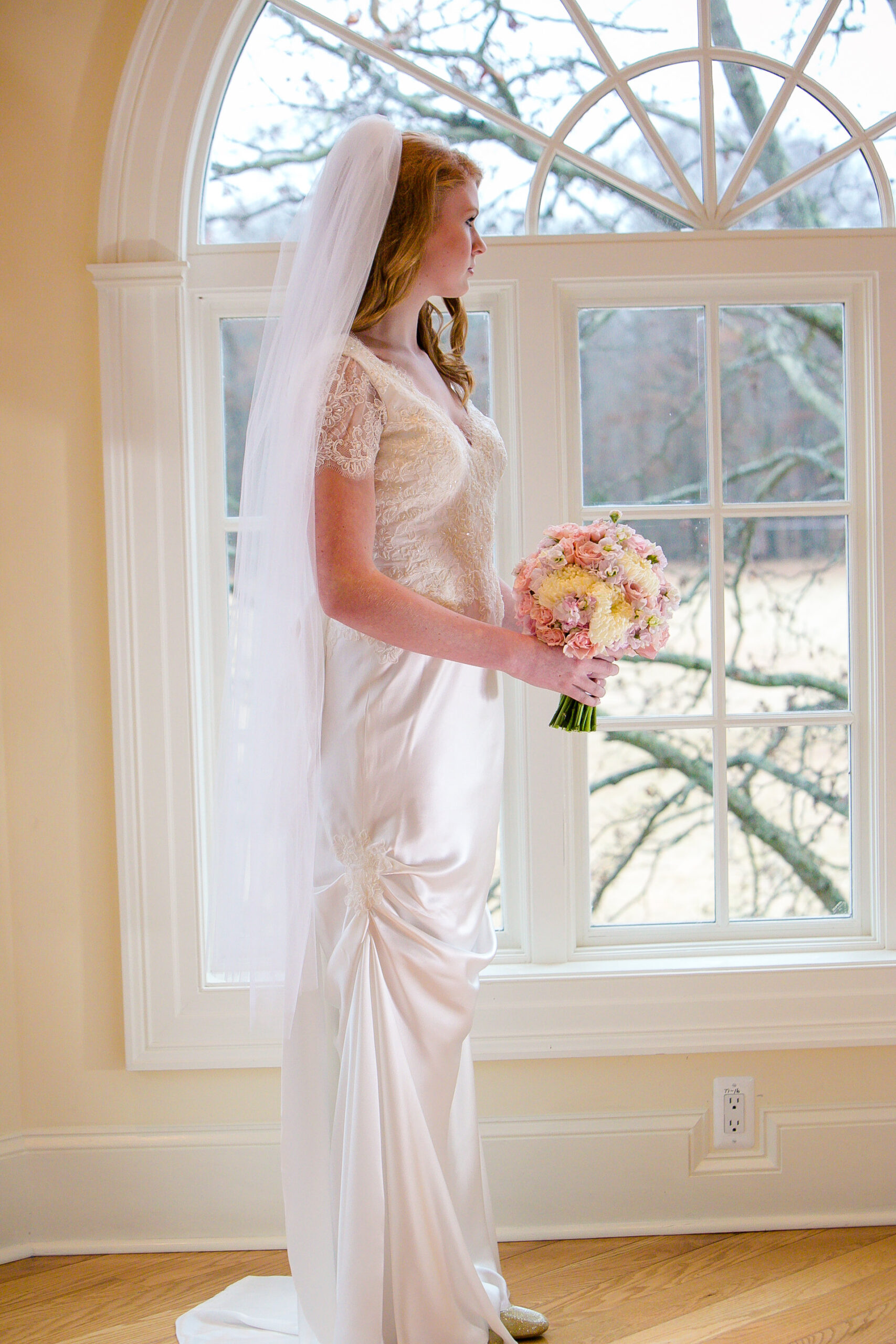 Bridal gown — Ingrid detail